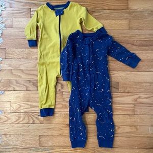 Baby Footless Sleeper Zip Up Pajama Bundle size 12-18 Month